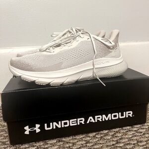 Under Armour HOVR Turbulence 2 Running Shoe